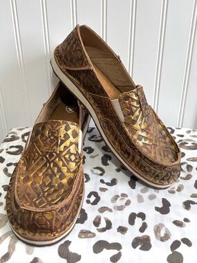Ariat Cruisers Copper Blanket Emboss Leather Slip-On Shoes Women’s 9B Western